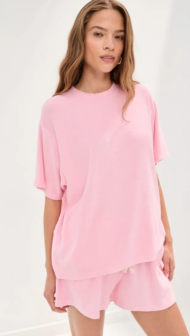 Model wearing the LE BOP Farrah Terry Tee in pink
